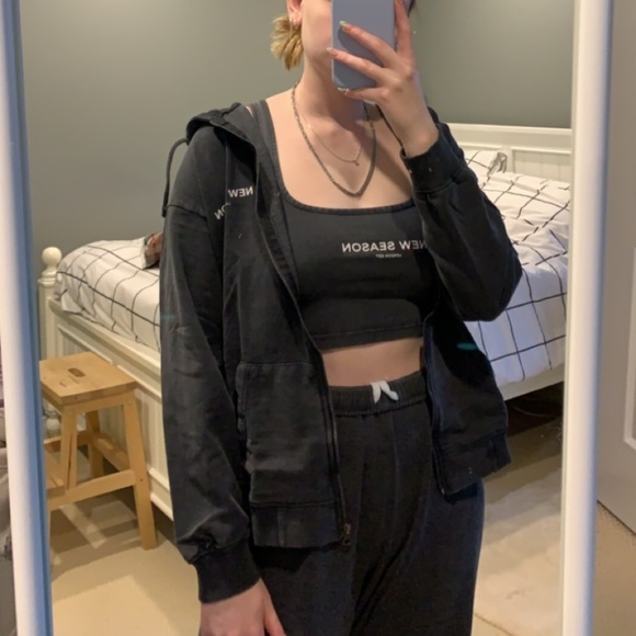 Zip up hoodie - Picture 7 of 7